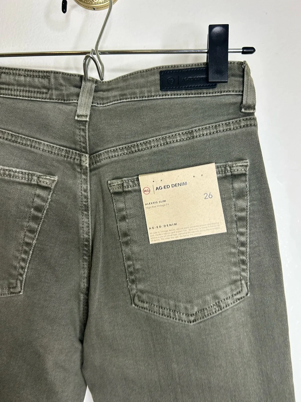 NWT AG Alexxis Slim Leg High Rise Vintage Fit Jean in Sulfur Green Size 26